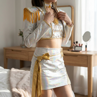 ITERPUB::cold-fleurlys-9146442416302::02-inuse
