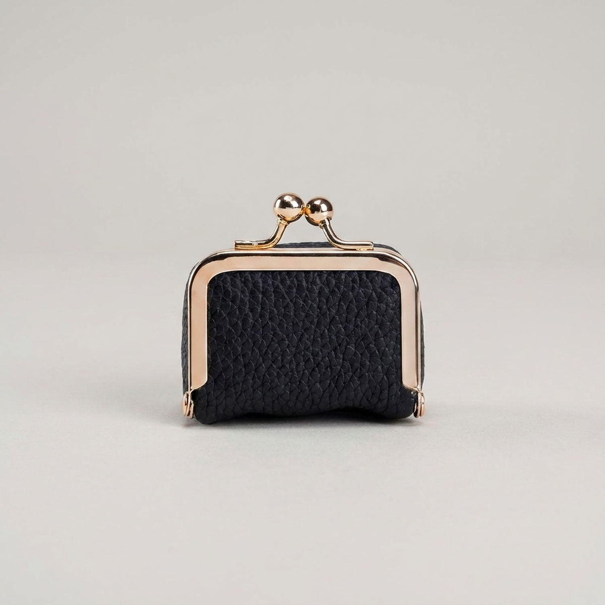 ITERPUB::cold-fleurlys-9146513981614::04-variant-black