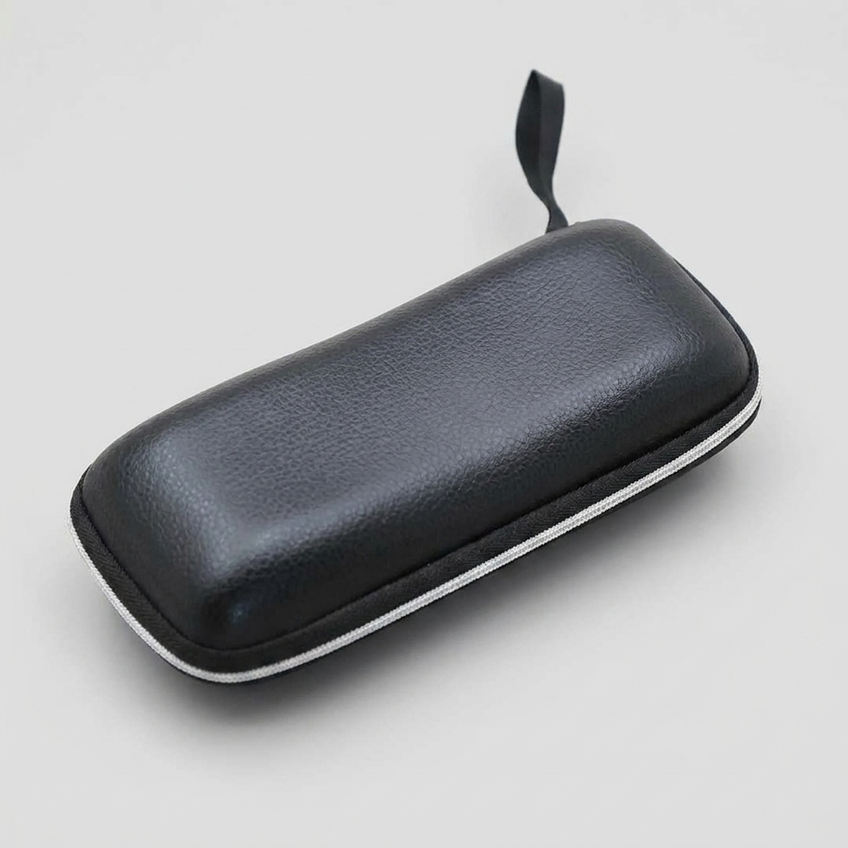 ITERPUB::cold-fleurlys-9146458800302::04-variant-glasses-case