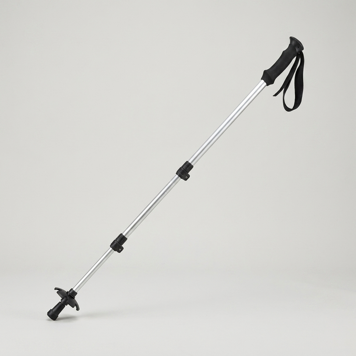 ITERPUB::cold-fleurlys-9152283050158::04-variant-outdoor-lock-silvery-cane-26-77-53-15inch