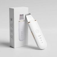 ITERPUB::cold-fleurlys-9152273449134::04-variant-white