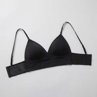 ITERPUB::cold-fleurlys-9152274890926::05-variant-2x-black