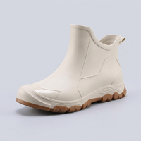 ITERPUB::cold-fleurlys-9156831609006::05-variant-beige-color