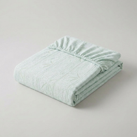 ITERPUB::cold-fleurlys-9156829741230::05-variant-green