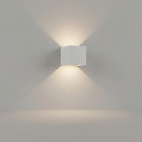ITERPUB::cold-fleurlys-9146514342062::05-variant-white