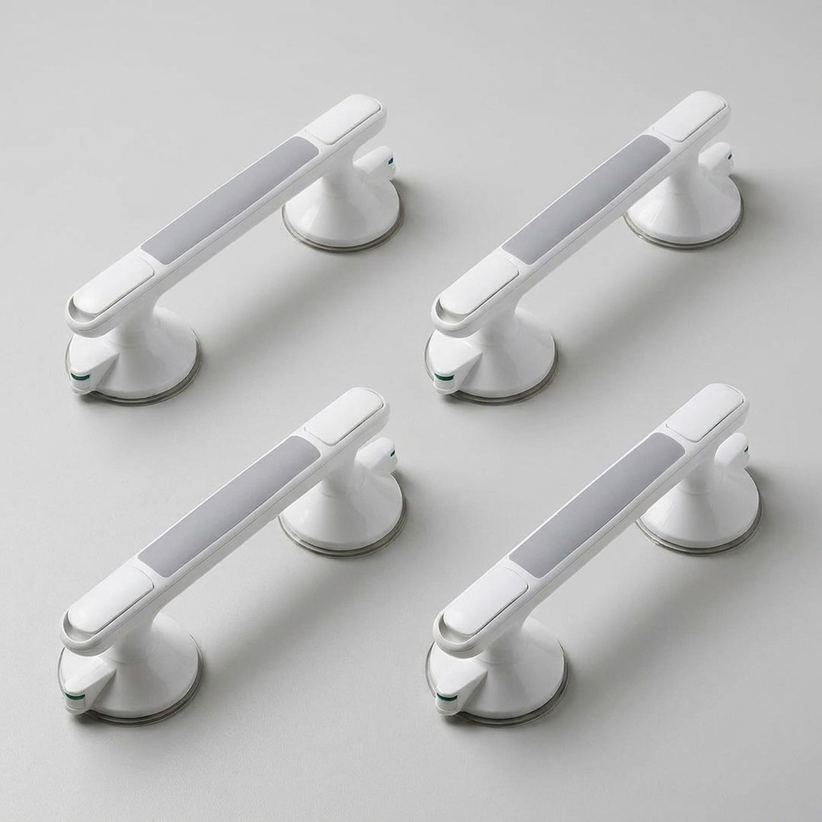 ITERPUB::cold-fleurlys-9155296198830::06-variant-4x-grab-bar