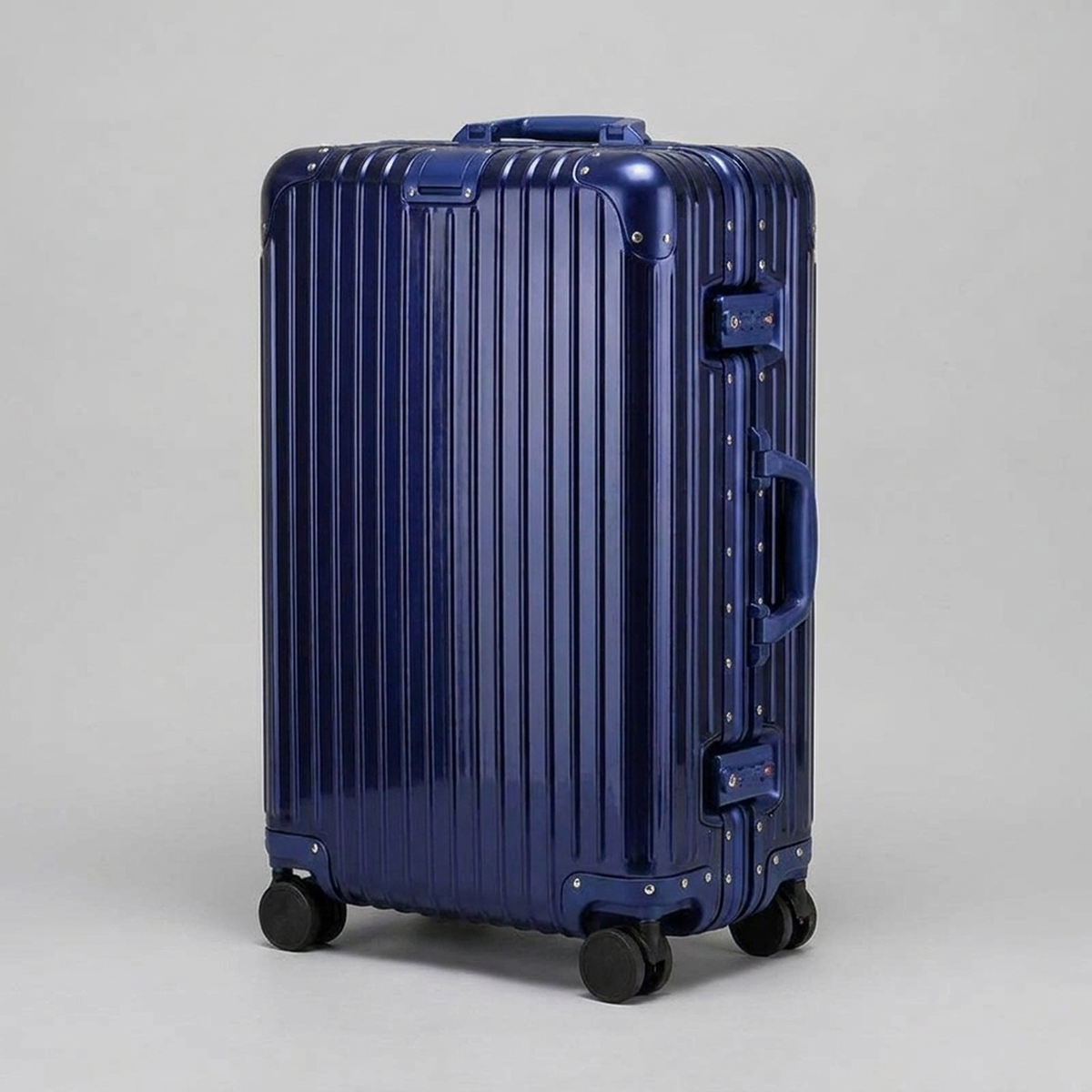 ITERPUB::cold-fleurlys-9146500579502::06-variant-blue