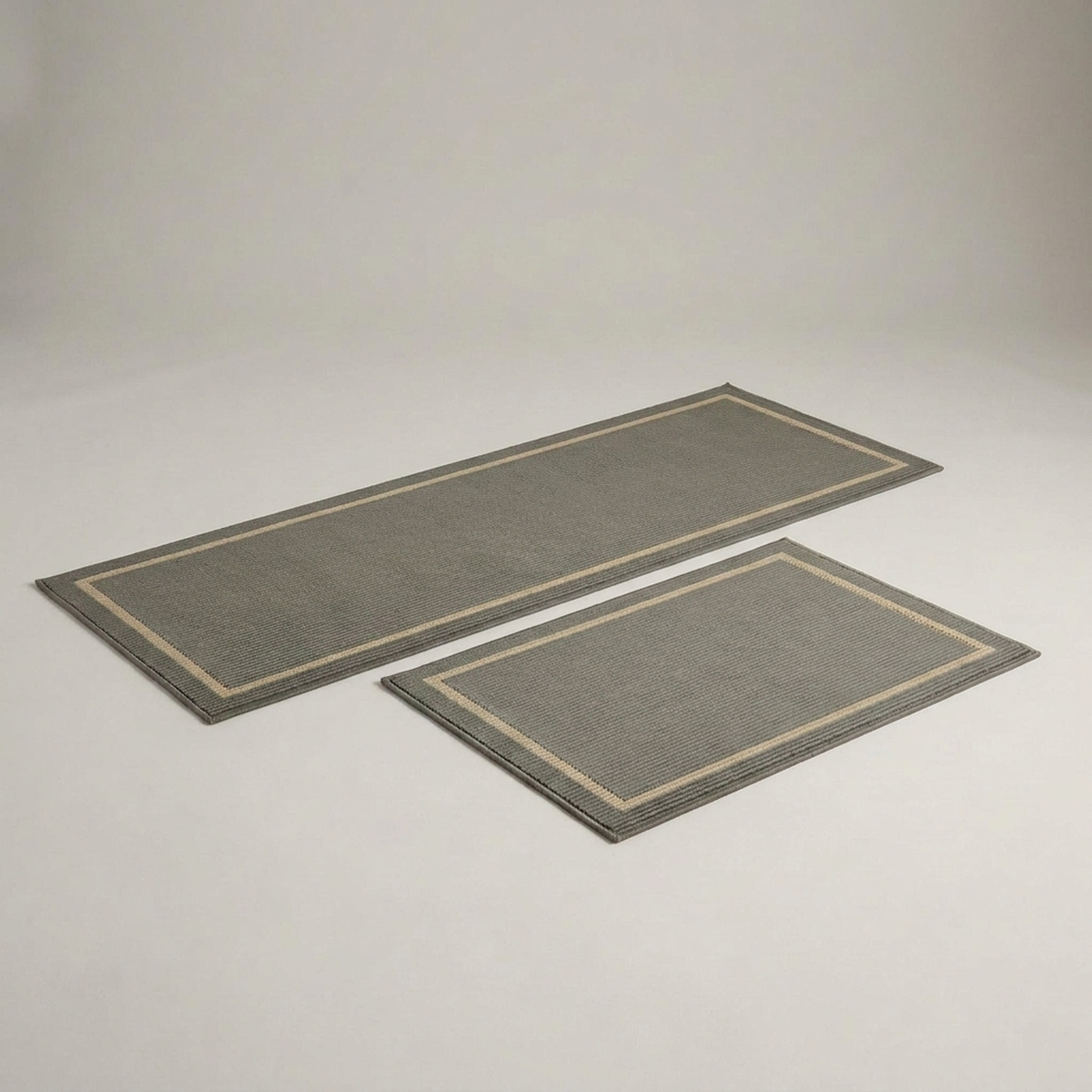 ITERPUB::cold-fleurlys-9155320873134::06-variant-mist-gray