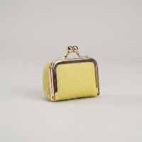 ITERPUB::cold-fleurlys-9146513981614::06-variant-yellow