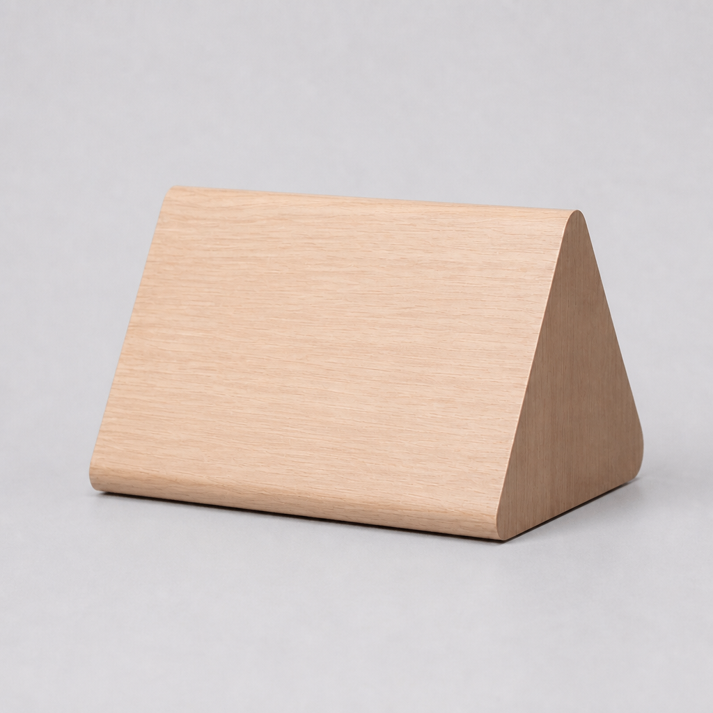 ITERPUB::cold-fleurlys-9156849533102::07-variant-wooden-triangular