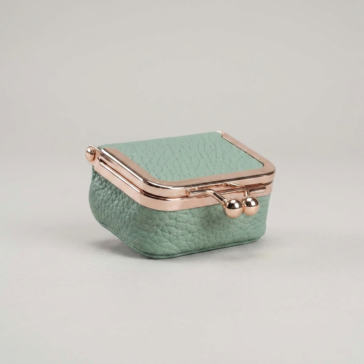 ITERPUB::cold-fleurlys-9146513981614::09-variant-green