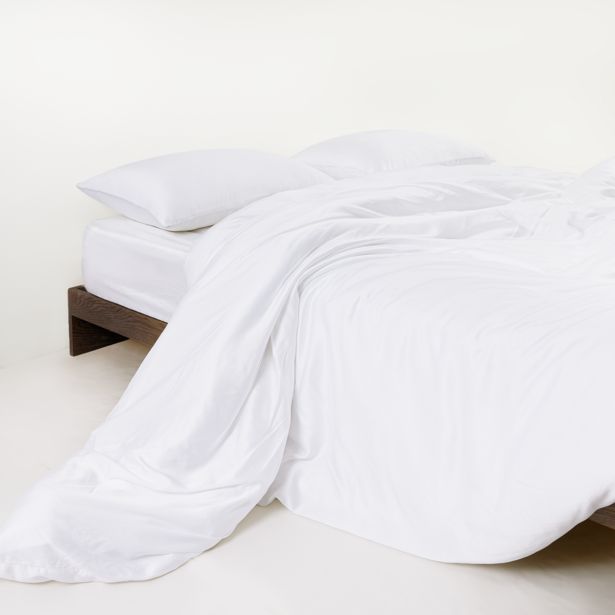 BAMVELA - Bamboo Duvet Cover That Repels Pet Hair