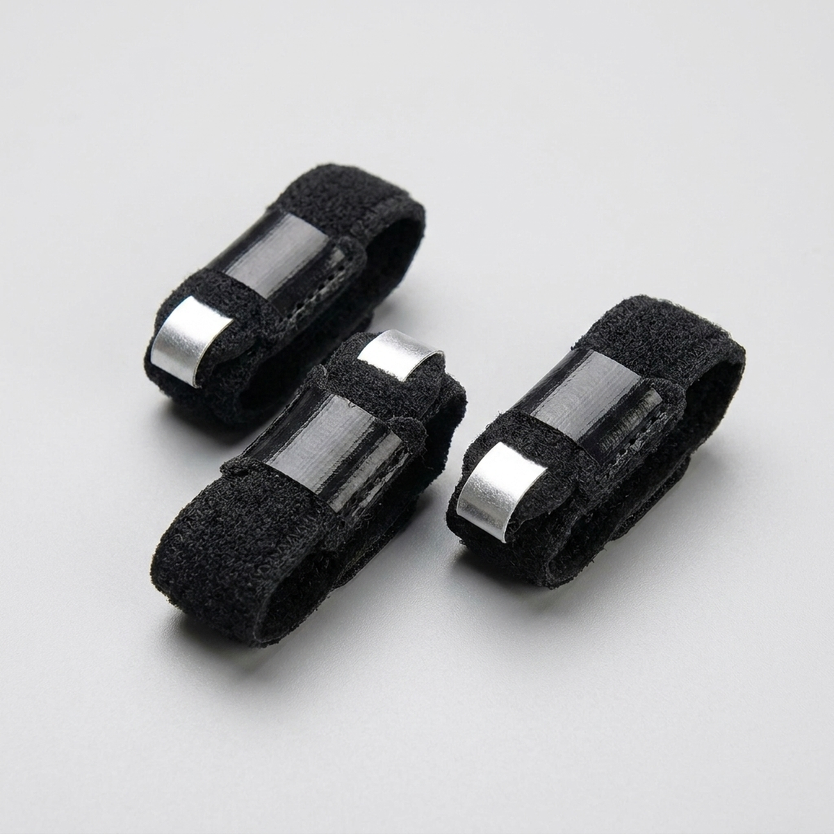 ITERPUB::cold-fleurlys-9155311009966::20-variant-3pcs-black-right