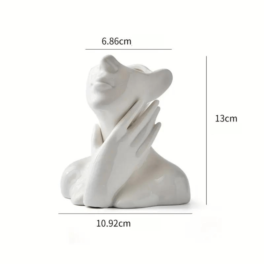 SCULVIA - Sculptural Ceramic Vase for an Artful Focal Point