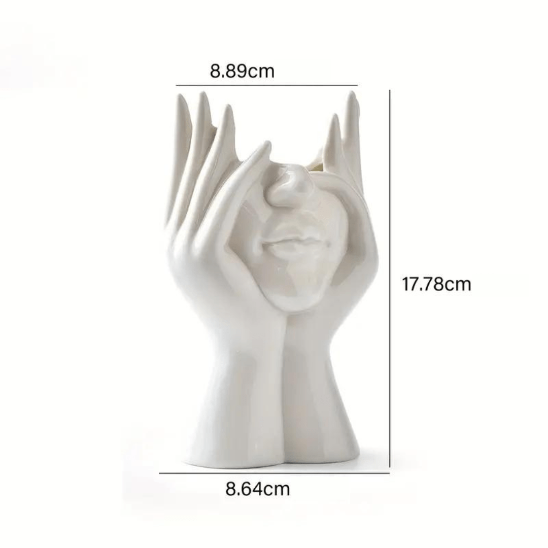SCULVIA - Sculptural Ceramic Vase for an Artful Focal Point