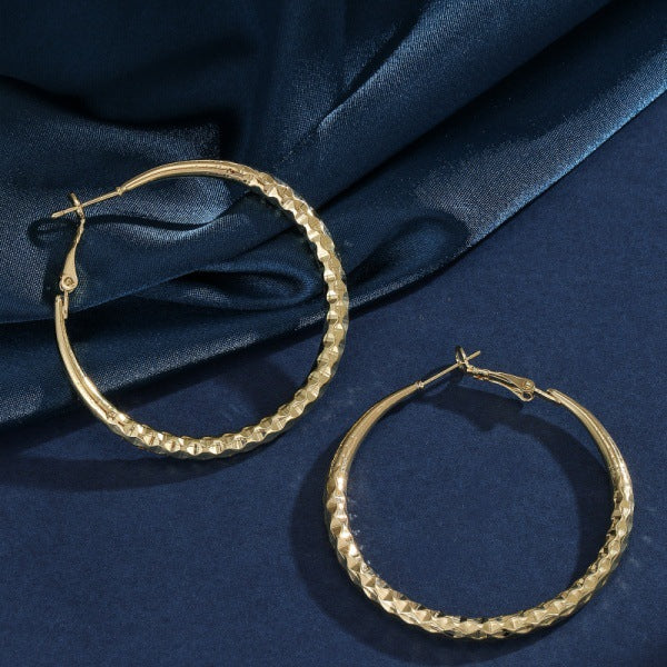 LUMEVRA - Diamond-Cut Hoop Earrings That Catch the Light