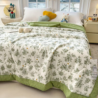 BLOOMCOOL - Floral Summer Quilt That Anchors the Bedroom