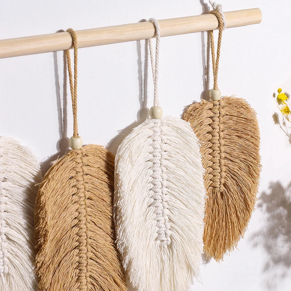 FRONDARA - Leaf Macrame Wall Hanging for an Artistic Focal Point