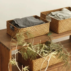 RYVESSA - Woven Seagrass Basket for Stylish Tabletop Storage