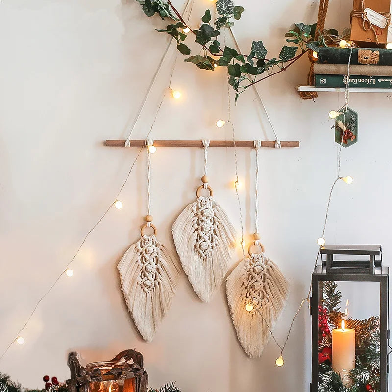 FRONDARA - Leaf Macrame Wall Hanging for an Artistic Focal Point