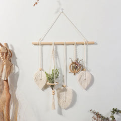 FRONDARA - Leaf Macrame Wall Hanging for an Artistic Focal Point