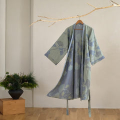 NATUREROBE - Reversible Cotton Gauze Kimono Robe for Breathable Comfort