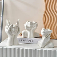 SCULVIA - Sculptural Ceramic Vase for an Artful Focal Point
