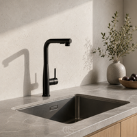 VORYNZA - Sculptural Pull-Out Kitchen Faucet for Easy Rinsing