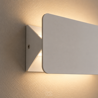 OCS - chia Moderne LED Wandlamp Wit - Draaibare Lichtklep 270° - Minimalistisch Design