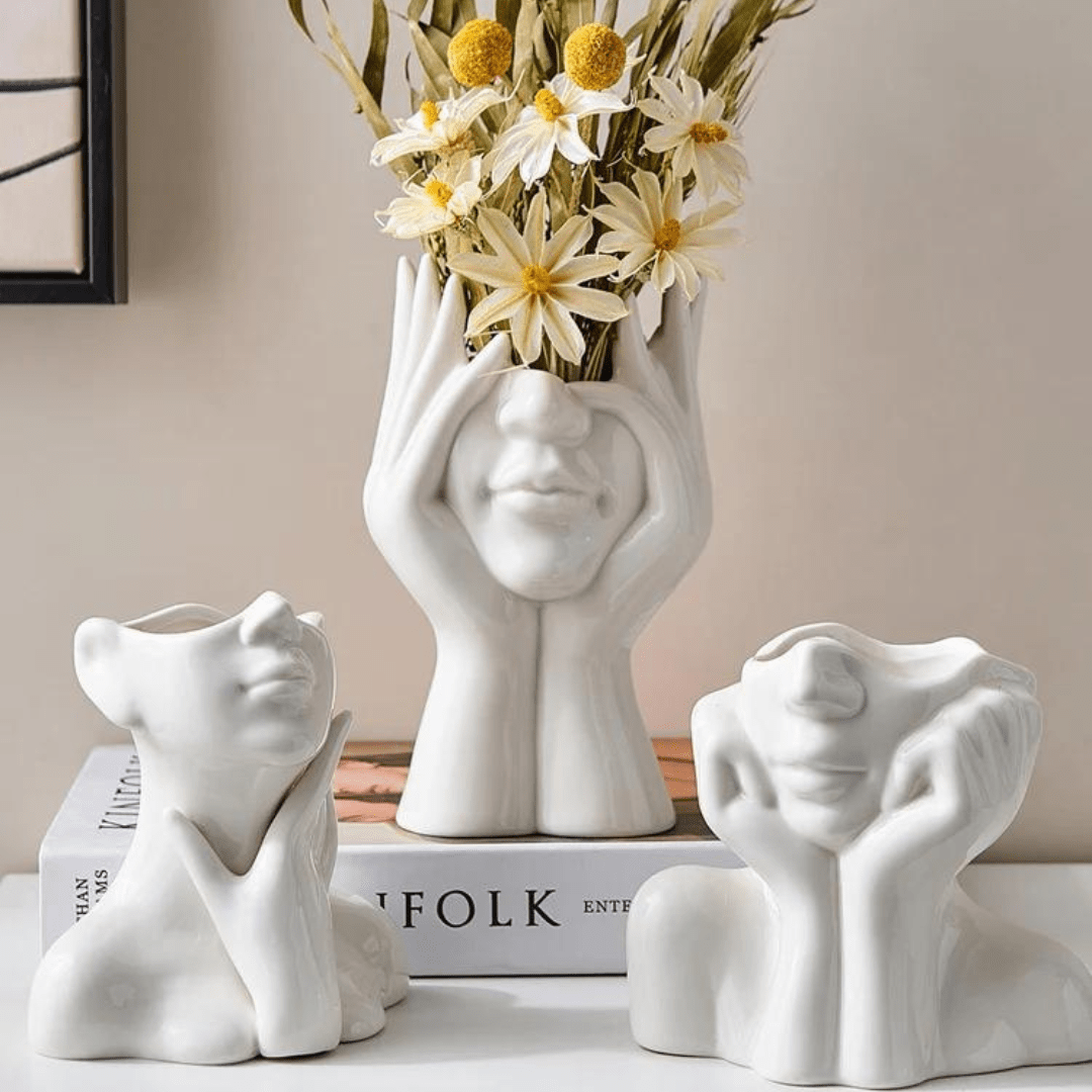 SCULVIA - Sculptural Ceramic Vase for an Artful Focal Point