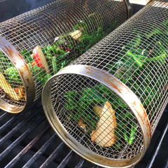 GRILLMASTER - Rotating Grill Basket for Evenly Cooked Food