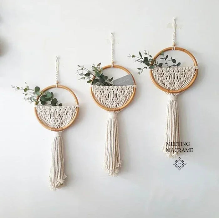KNOTELIA - Round Macrame Wall Hanging for Textured Room Decor