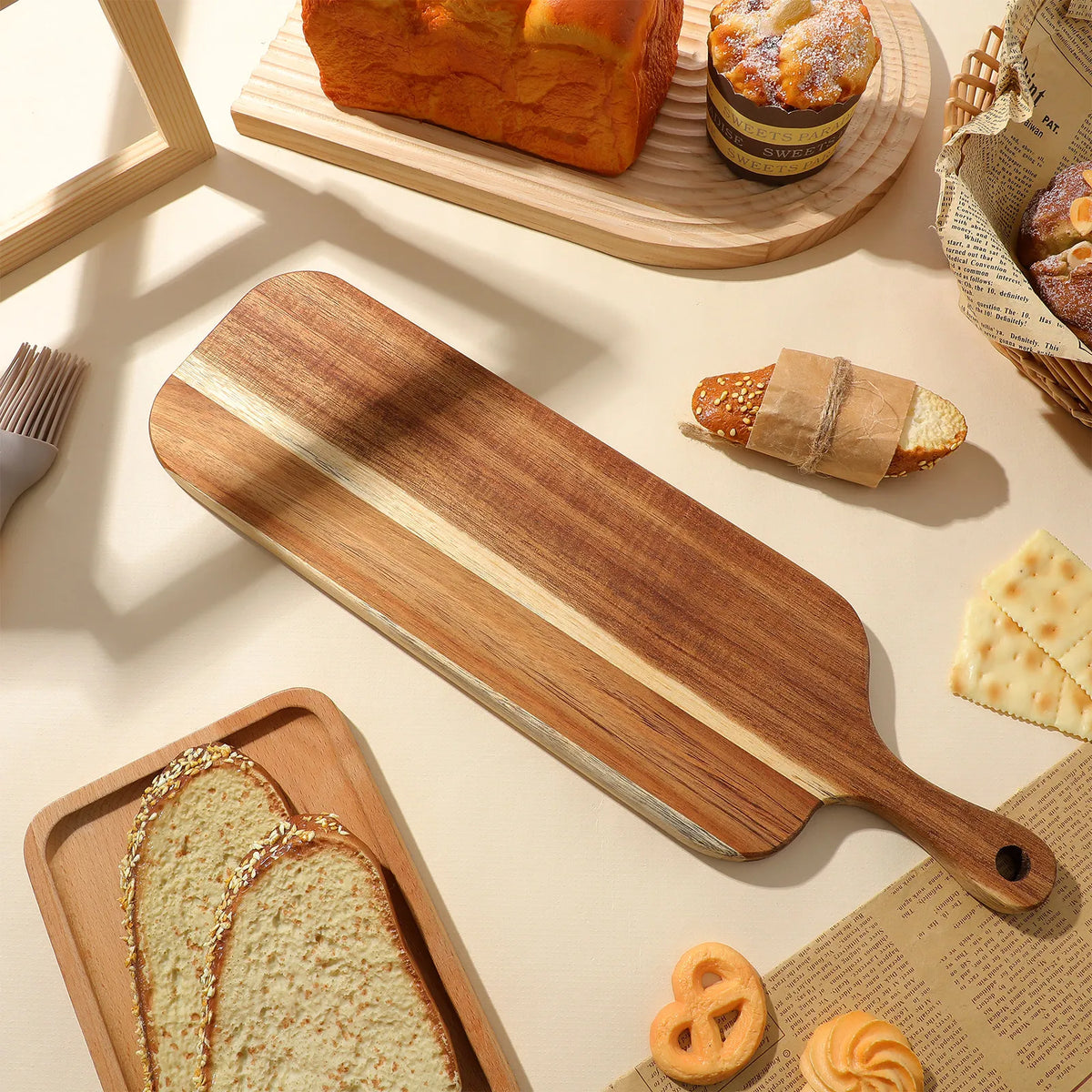 GRAZENO - Wooden Serving Board for an Artful Table Display