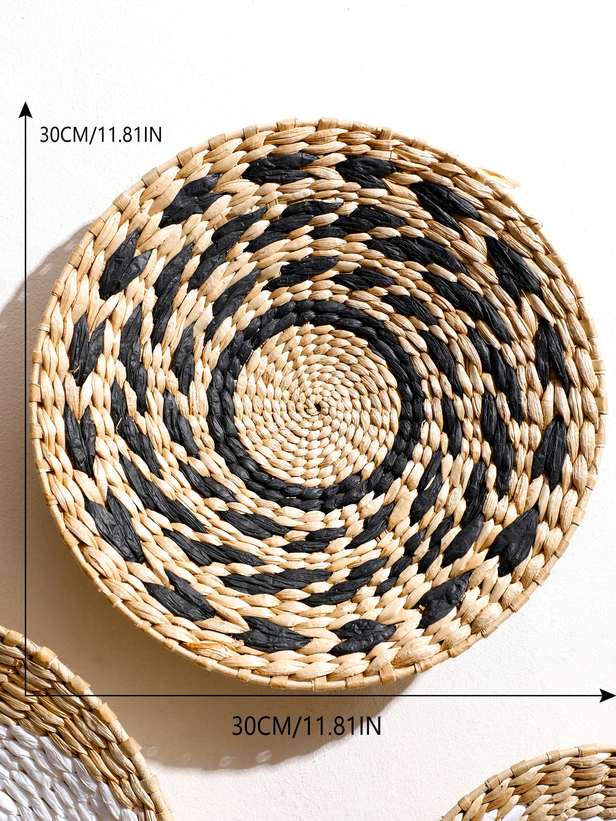 WEVARA - Handwoven Seagrass Wall Basket for Natural Boho Texture