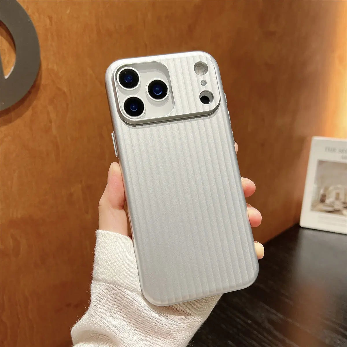 RIDGOVA - Sculptural Phone Case for Grip and Impact Protection
