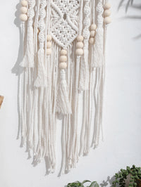 VELUNORA - Lotus Macrame Wall Hanging For A Serene Focal Point
