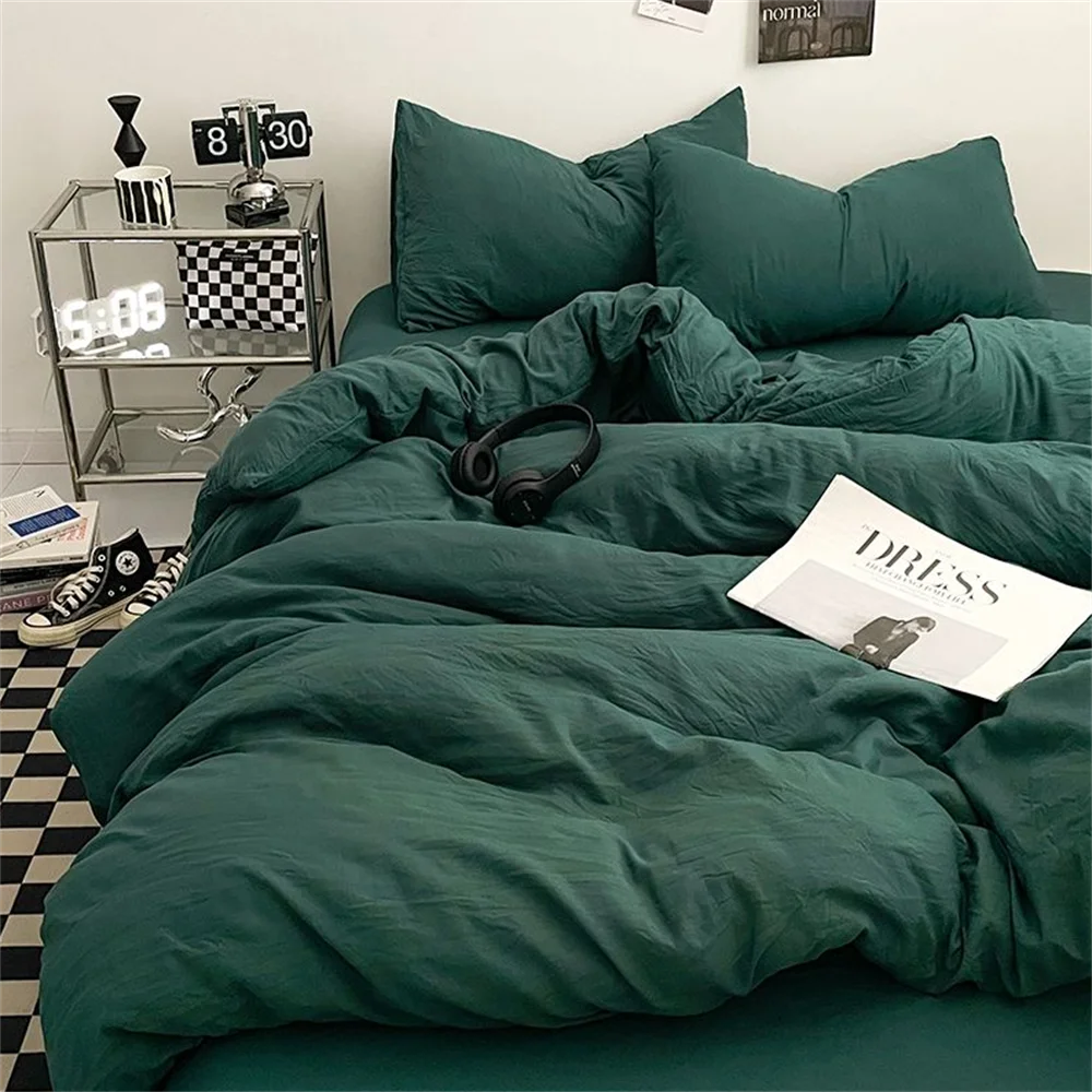 VELZUNA - Brushed Four-Piece Bedding Set for Cozy Sleep