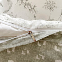 PETALYRA - Floral Cotton Duvet Set for an Artful Bedroom Focal Point