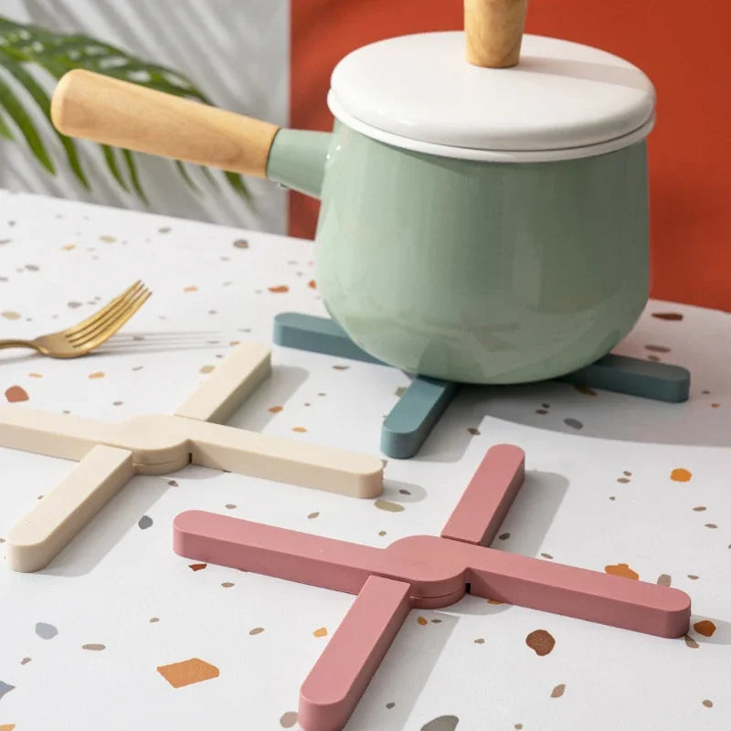 KROVANA - Foldable Silicone Trivet for Heat-Safe Surfaces