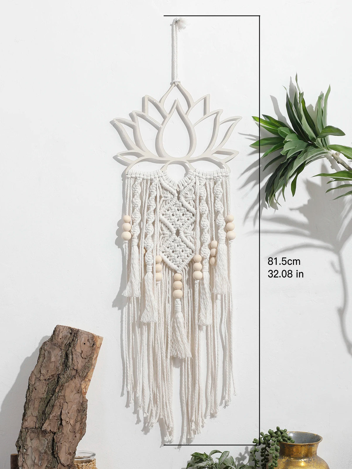 VELUNORA - Lotus Macrame Wall Hanging For A Serene Focal Point