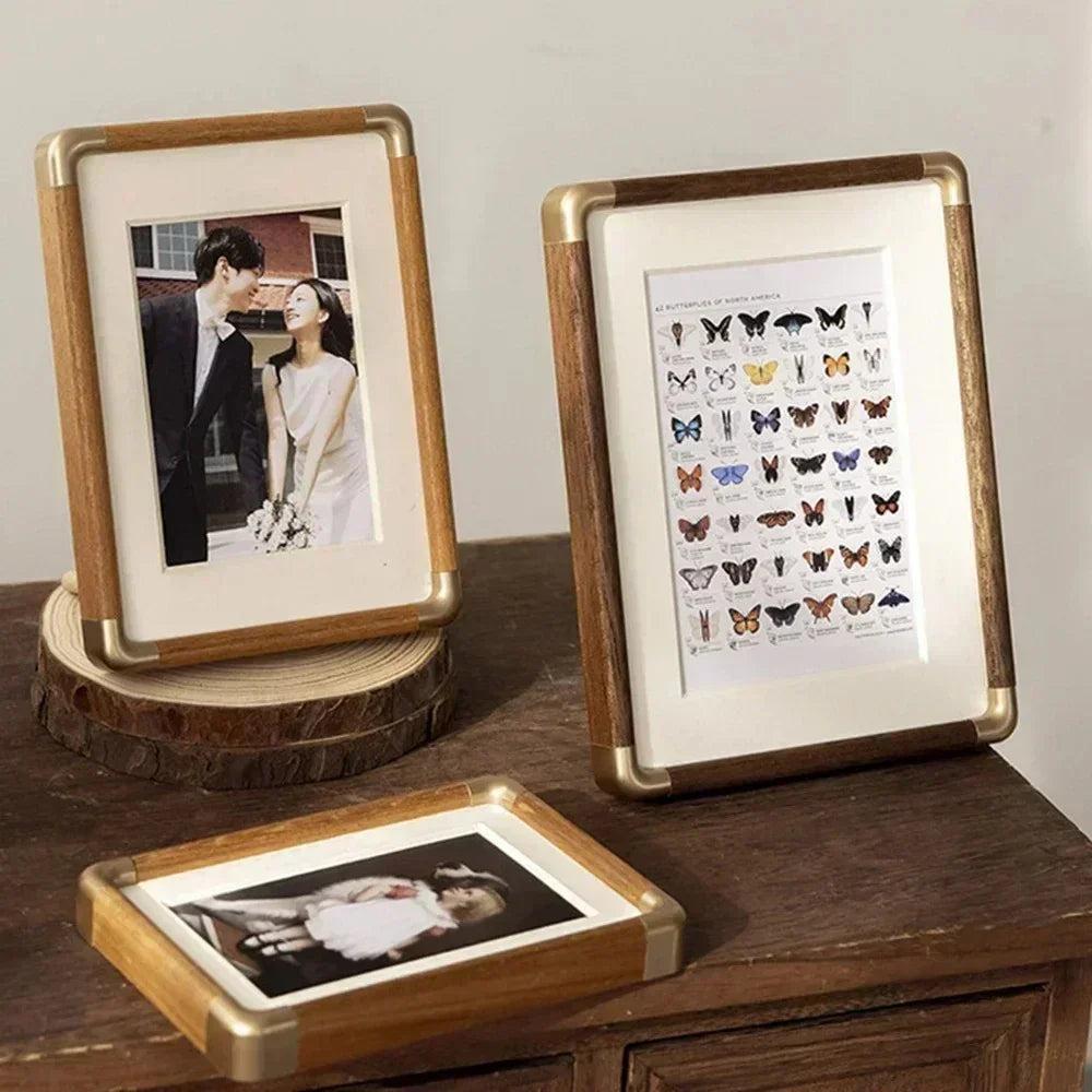 ZELVORA - Solid Walnut Photo Frame for a Refined Display