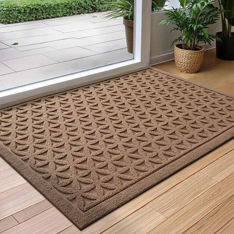 MATIVRA - Geometric Absorbent Doormat for Clean, Dry Entryways