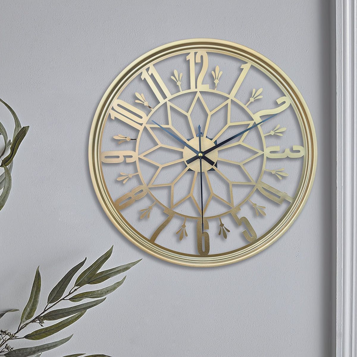 KLOVYRA - Silent Industrial Wall Clock That Anchors the Room
