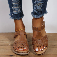 CALYVRA - Wide-Fit Walking Sandals for Supported All-Day Comfort