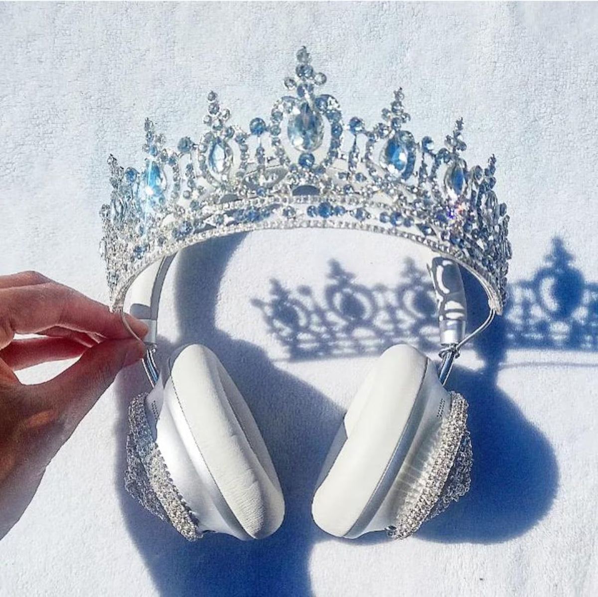 TIARAVA - Crown Headphones for Immersive Noise-Free Listening